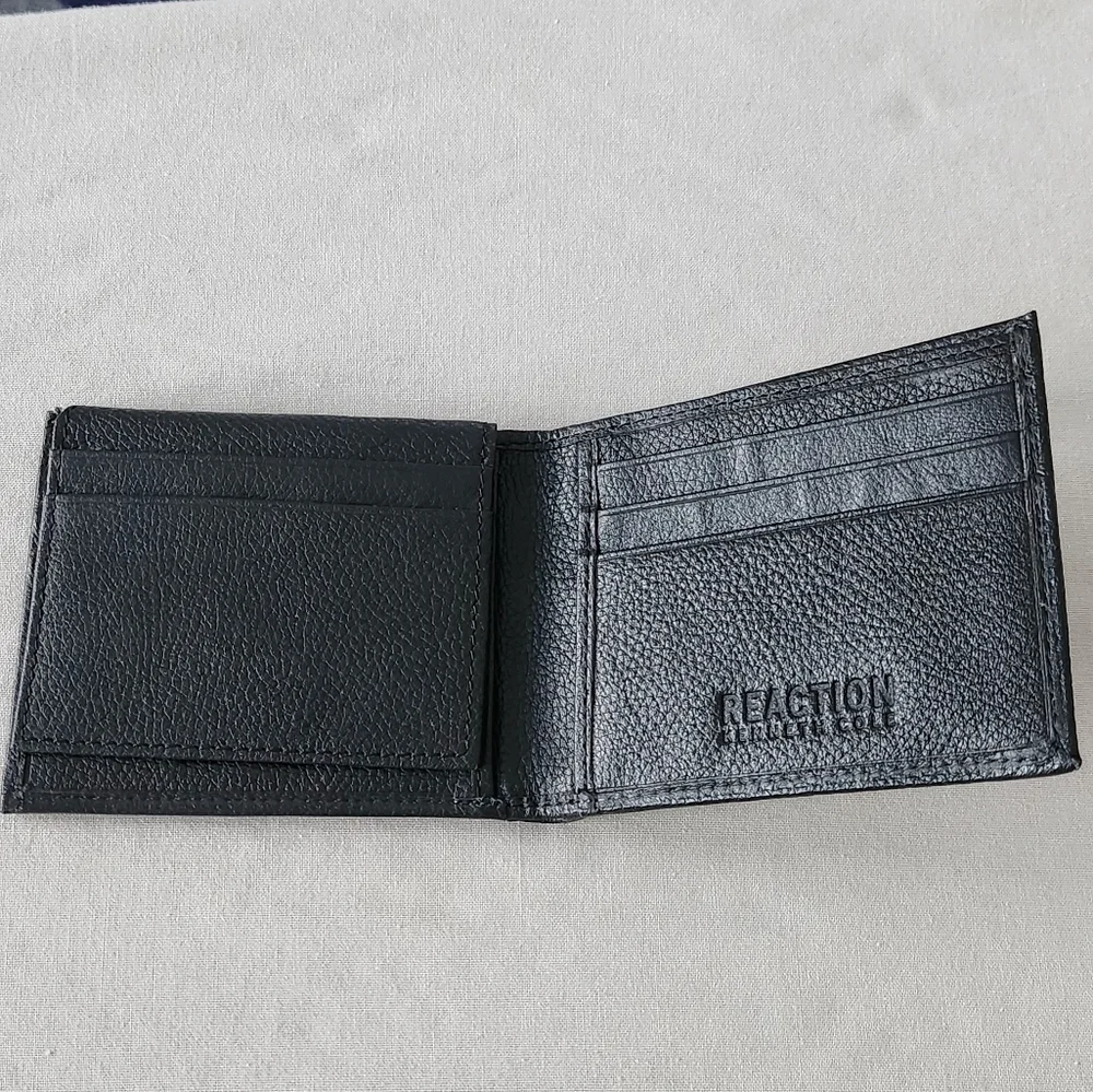 ❤️ 3 For 15 Kenneth Cole Reaction Black Leather Wallet